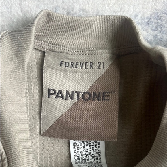 Forever 21 Tan Ribbed Crop Top - Picture 3 of 5